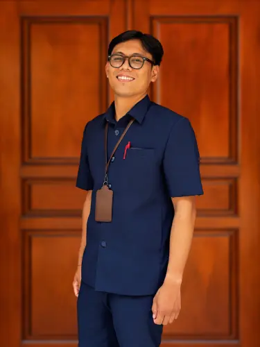 Foto I Kadek Surya Adi Pratama, S.E., S.Pd.