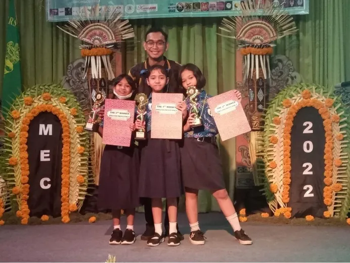Mahasaraswati English Competition